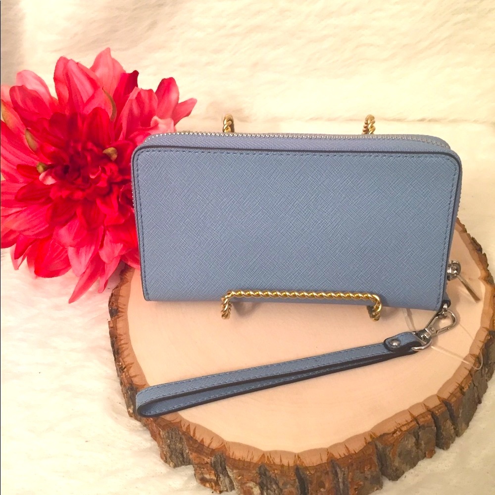 MICHAEL KORS WALLET WRISTLET - Picture 2 of 7
